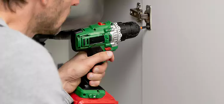 Commercial Door Hinge Repair Ronkonkoma